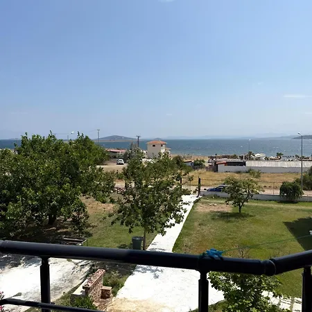 Peaceful 1br By The Beach, Garden&bbq In Cunda *