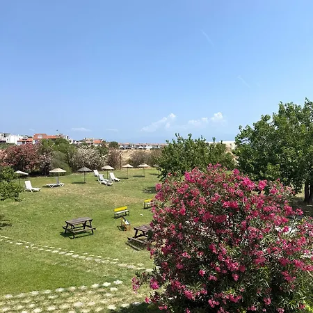 Peaceful 1br By The Beach, Garden&bbq In Cunda Apartmán